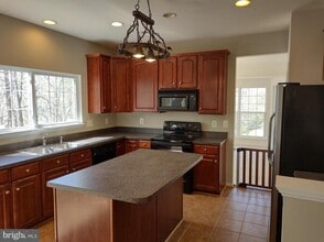 15200 Chula Pl in Woodbridge, VA - Building Photo - Building Photo