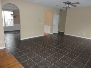 6855 River Island Cir in Buford, GA - Building Photo - Building Photo