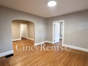 3559 Rawson Pl in Cincinnati, OH - Building Photo - Building Photo