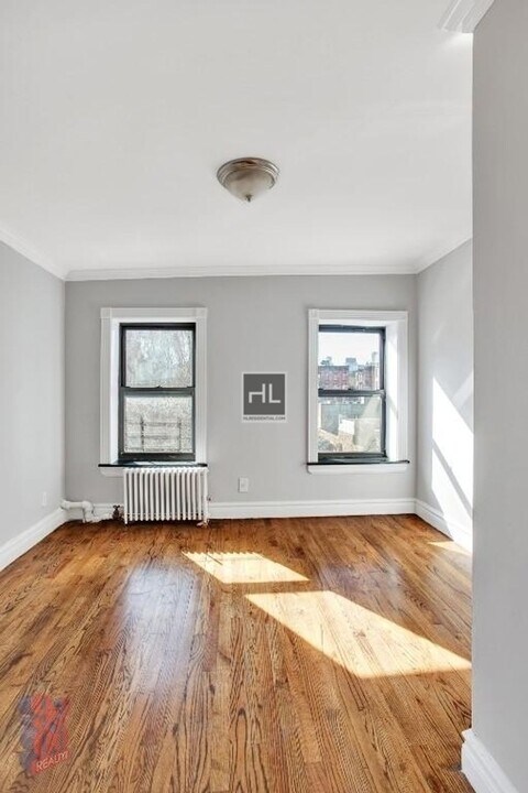 East 12th Street in New York, NY - Building Photo