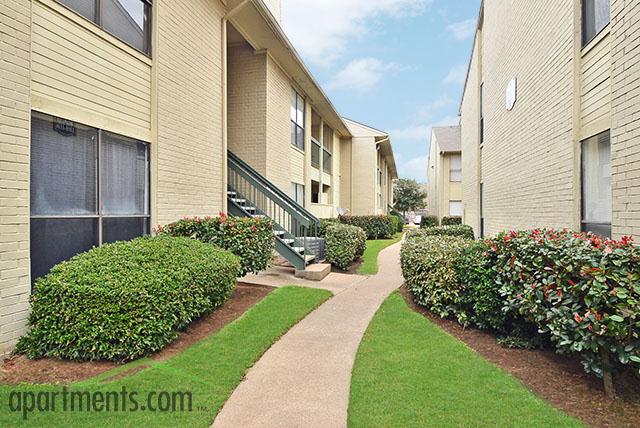 Colonies Landing Apartments Photo