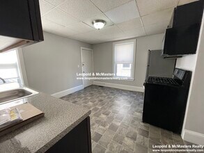 27 Westford St in Boston, MA - Building Photo - Building Photo