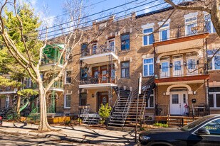 5047-5055 De Lanaudière St in Montréal, QC - Building Photo