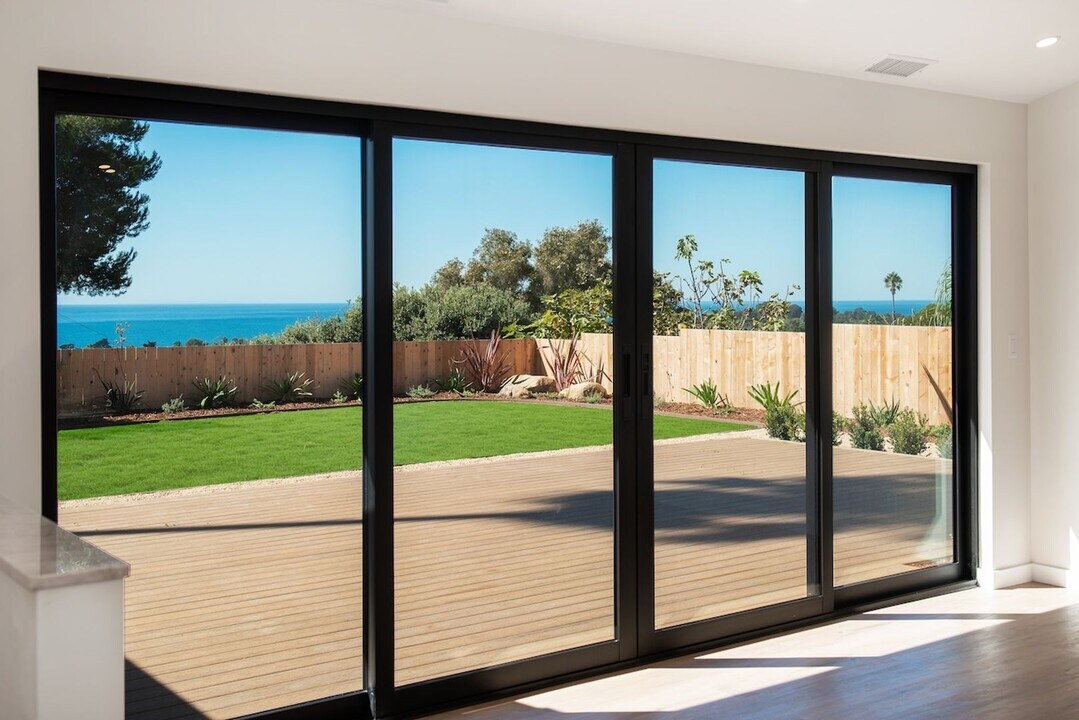 611 Ricardo Ave in Santa Barbara, CA - Building Photo