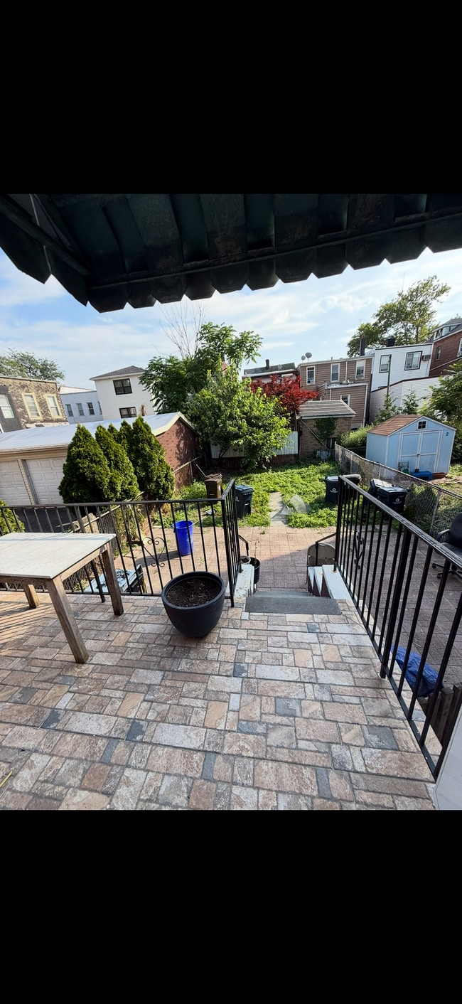 207 70th St, Unit first floor