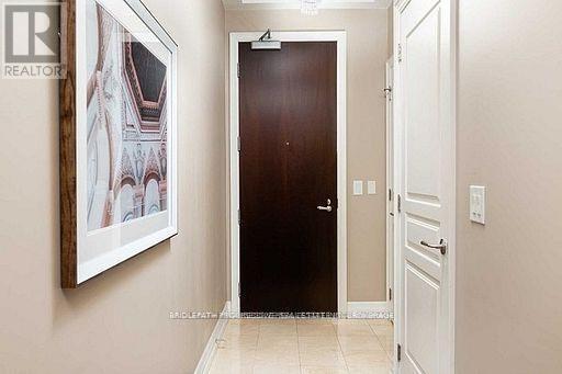 21 Burkebrook Pl in Toronto, ON - Building Photo - Building Photo