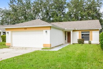 1125 Covington St in Oviedo, FL - Foto de edificio - Building Photo