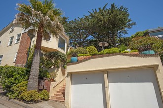 Elegant Bay View Triplex in Sausalito in Sausalito, CA - Building Photo - Building Photo