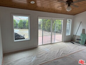 5818 Morella Ave in Los Angeles, CA - Building Photo - Building Photo
