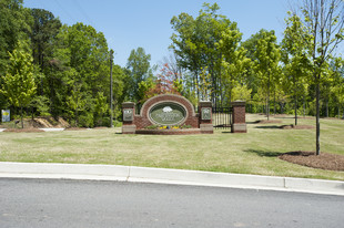 Farmington Woods Apartments