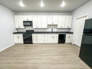 11635 TX-36 in Jonesboro, TX - Building Photo - Building Photo