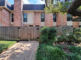 1601 S Shepherd Dr in Houston, TX - Building Photo