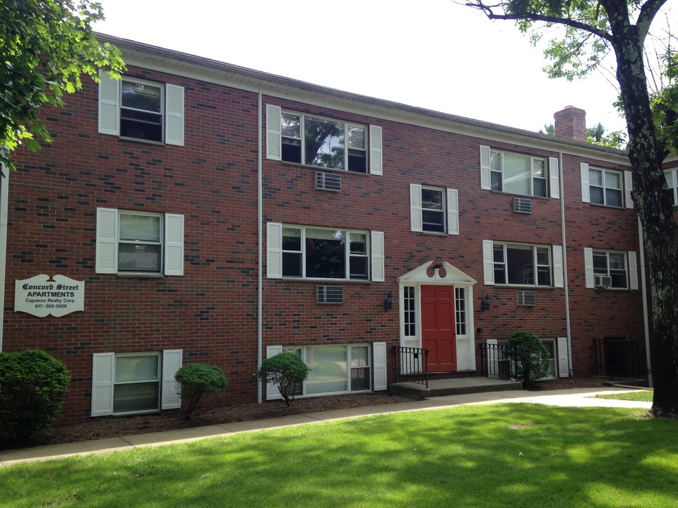 Concord Street Apartments in Newton Lower Falls, MA - Building Photo