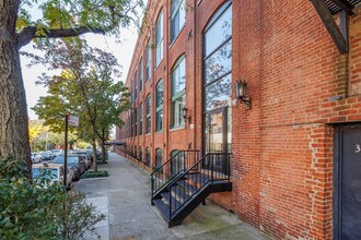 The Mill in Brooklyn, NY - Foto de edificio - Building Photo