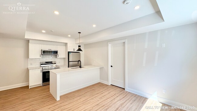 35 Monk St in Ottawa, ON - Building Photo - Building Photo