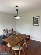 32 Skyview Way in Newtown, PA - Building Photo - Building Photo
