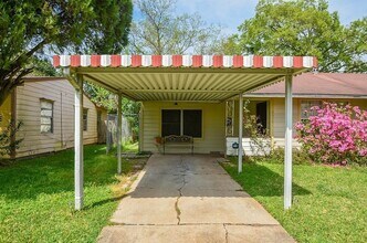 5515 Flamingo Dr in Houston, TX - Building Photo - Building Photo