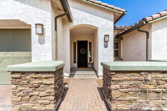 11818 W Luxton Ln in Avondale, AZ - Building Photo - Building Photo