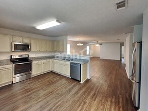 343 Campfire Dr in Murfreesboro, TN - Foto de edificio - Building Photo