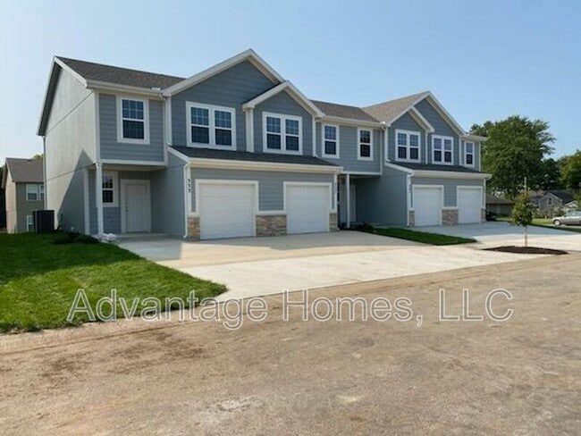 property at 341 N 5th Terrace