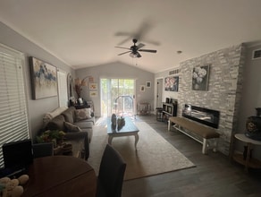 1647 Weymouth St in West Bloomfield Township, MI - Building Photo - Building Photo
