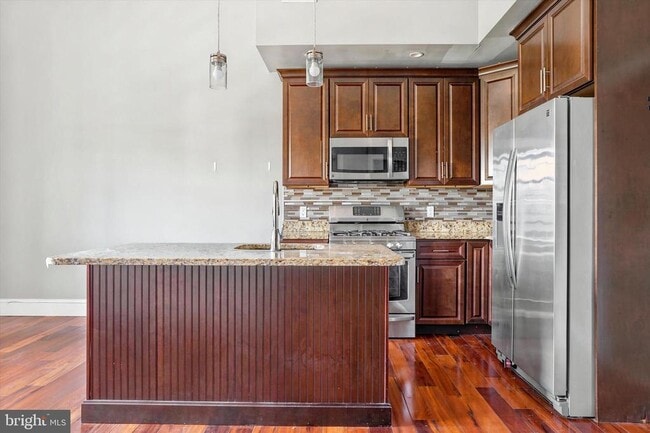 property at 738 S 11th St