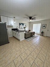 7610 Red Robin Ln in Houston, TX - Building Photo - Building Photo