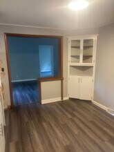 931 Dewey St-Unit -931 in Iowa City, IA - Building Photo - Building Photo