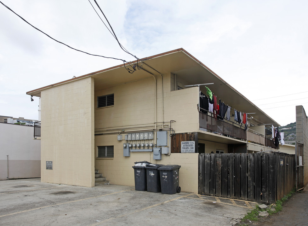 1942 Beretania St in Honolulu, HI - Foto de edificio