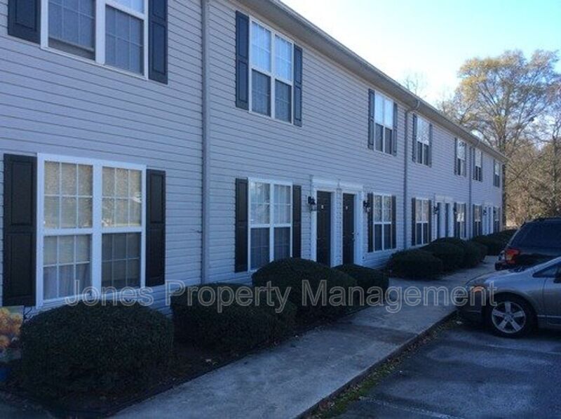 508 Jackson Park Rd in Kannapolis, NC - Foto de edificio