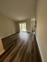 4083 NW 87th Ave in Sunrise, FL - Building Photo - Building Photo