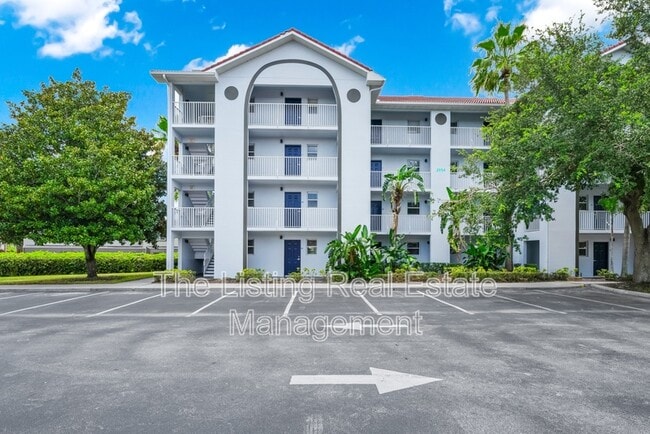 2954 Sadina St in Kissimmee, FL - Building Photo - Building Photo