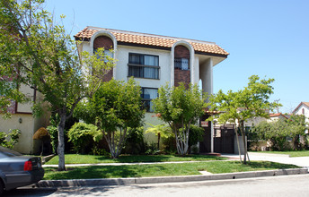 1023 Thompson Ave in Glendale, CA - Building Photo - Building Photo