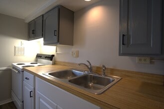 106 North St, Unit 106 A in Lewisberry, PA - Foto de edificio - Building Photo