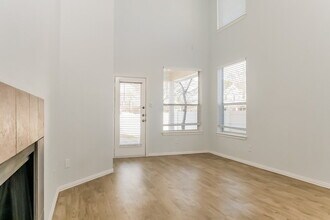 9867 Walnut Hill Dr in Providence Village, TX - Building Photo - Building Photo