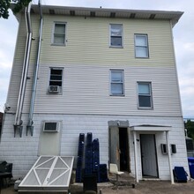 682 Admiral St in Providence, RI - Building Photo - Building Photo