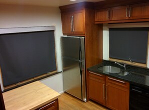 2257 S Logan St in Denver, CO - Building Photo - Building Photo