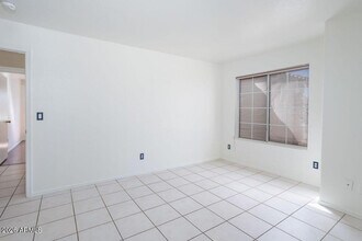 19015 North 25th Pl in Phoenix, AZ - Building Photo - Building Photo