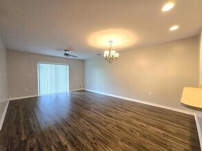5527 Yale St in Lakeland, FL - Building Photo - Building Photo