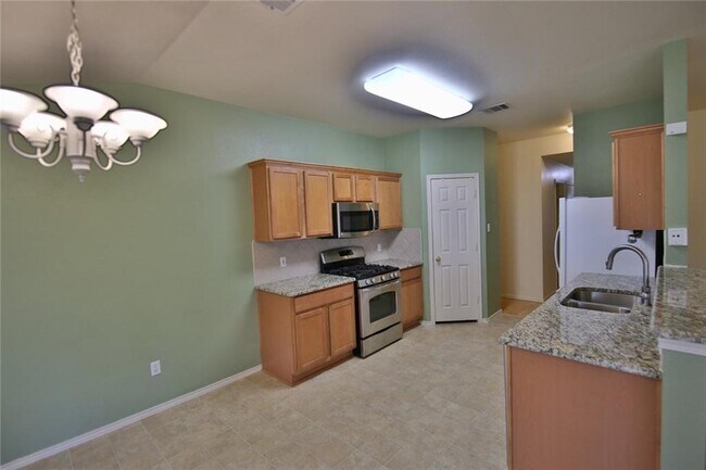 3105 Clinton Pl in Round Rock, TX - Building Photo - Building Photo