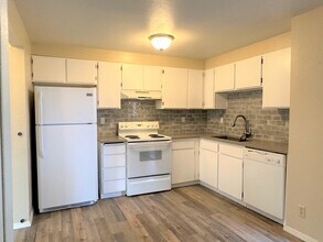 643 Brookside Ct in Mountain Home, ID - Building Photo - Building Photo