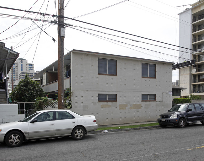 2227 Date St in Honolulu, HI - Foto de edificio - Building Photo