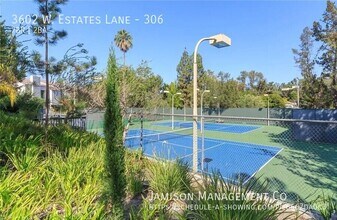 3602 W Estates Ln in Rolling Hills Estates, CA - Foto de edificio - Building Photo