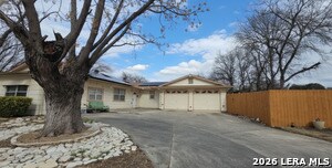 7234 Marble Creek Dr in San Antonio, TX - Building Photo - Building Photo