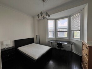 900 Sherbrooke Rue O in Montréal, QC - Building Photo - Building Photo