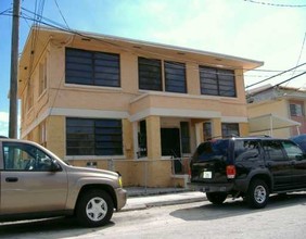 115 SW 11th Ave in Miami, FL - Foto de edificio - Building Photo