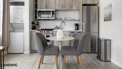 3022 Zuni St, Unit 301 in Denver, CO - Building Photo - Building Photo