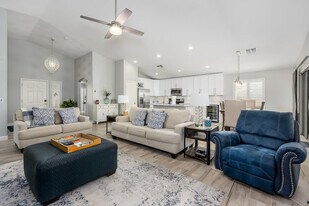 34018 N Pate Pl in Cave Creek, AZ - Building Photo