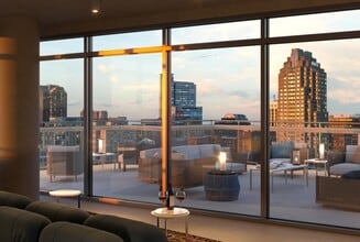 Maeve in Raleigh, NC - Foto de edificio - Building Photo