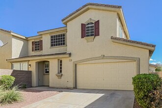 92 El Castillo Ct in Henderson, NV - Building Photo - Building Photo
